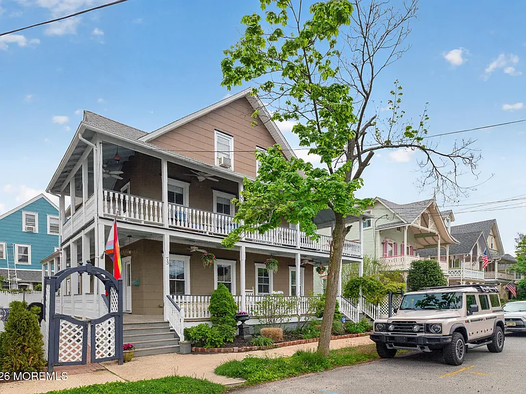 71 Webb Ave #B — Photo 16