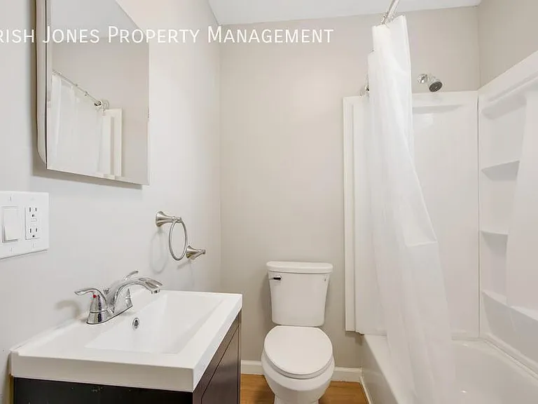98 Edson St #3 — Photo 7