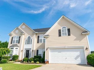 105 Basalt Ct, Simpsonville, SC 29681