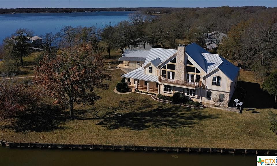 1st image of 20255 E Lakeshore Dr