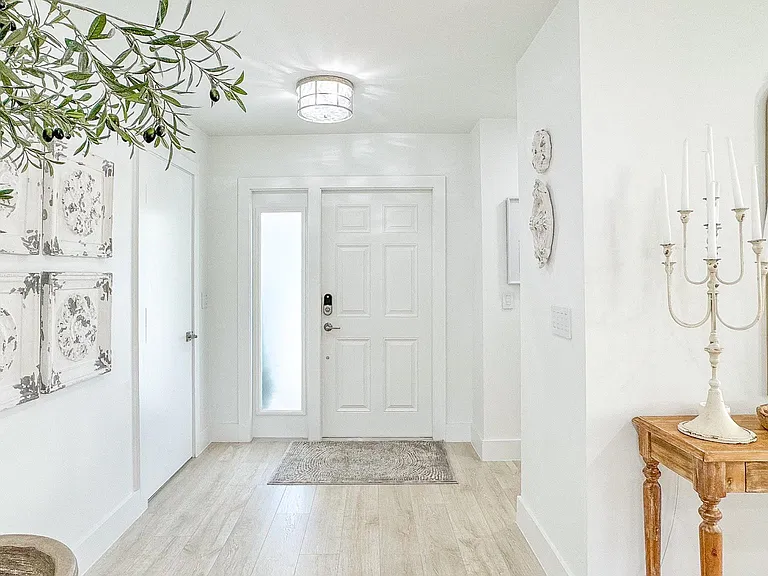 2766 Carnation Ct — Photo 22