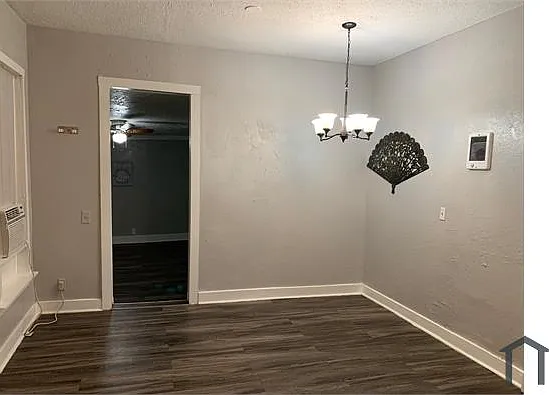 3 bed, 1250 sqft, $1,450 — Photo 4