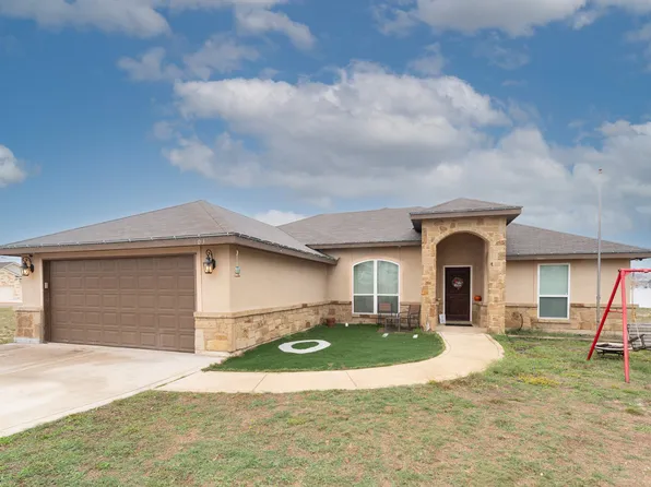 103 Muirfield, La Vernia, TX 78121