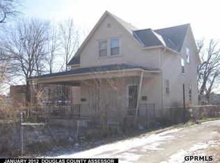 2421 Templeton St, Omaha, NE 68111