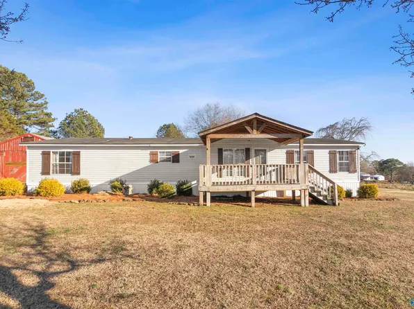 1070 Welcome Rd, Cullman, AL 35058