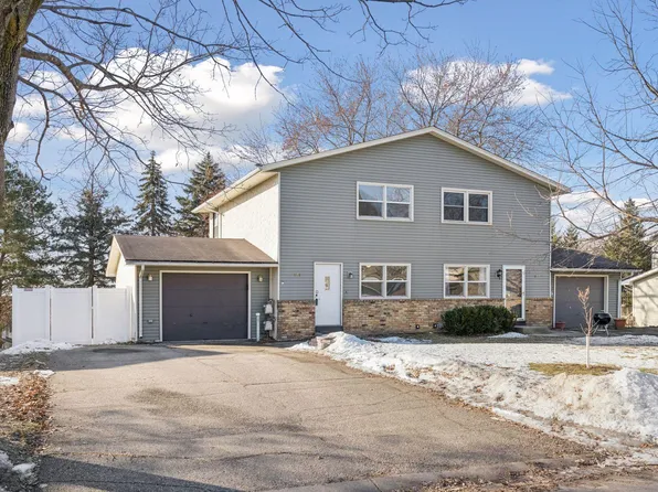 919 Ridge Dr SE, Saint Michael, MN 55376