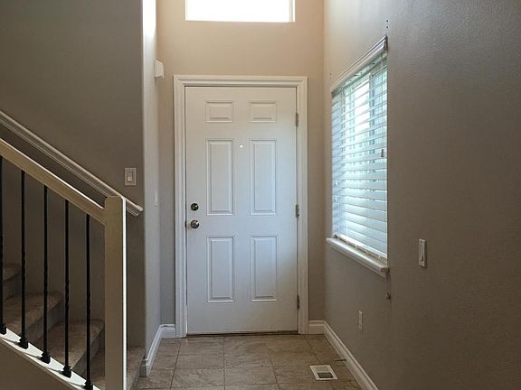 Tiled entry