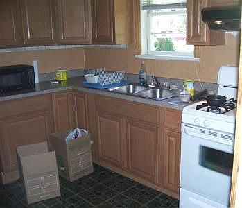 2nd image of 306 Earhart St