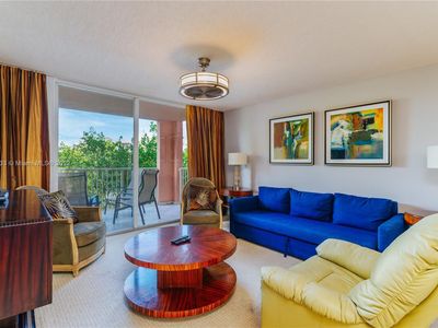 19999 E Country Club Dr #1308, Aventura, FL, 33180