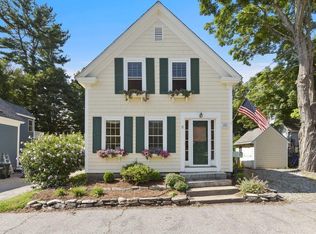 8 Maple St, Hopkinton, MA 01748