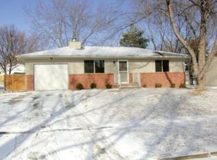210 Bridger Rd, Lincoln, NE 68521