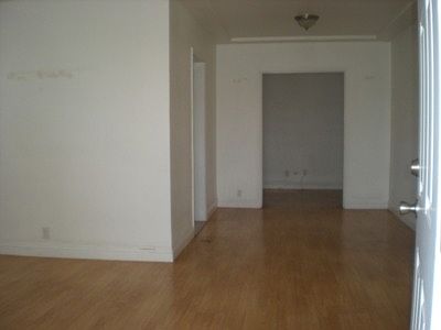 4th image of 1468 Lagoon Ave