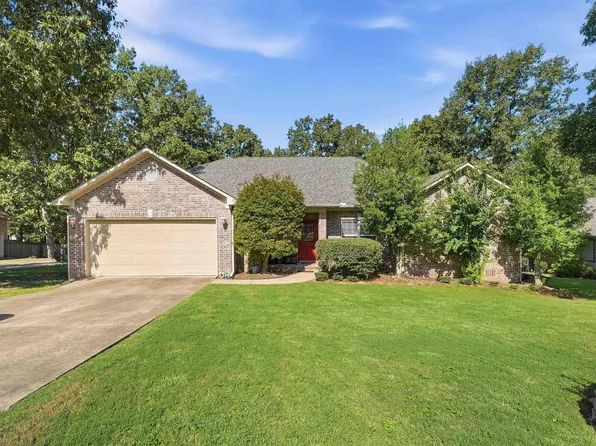 19614 Hunters Woods Dr, Little Rock, AR 72210
