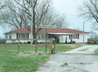 17124 E Panama Rd, Nevada, MO 64772