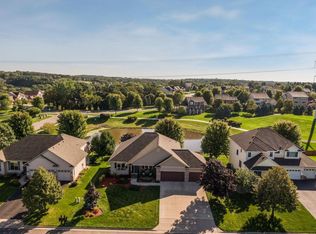 6419 Thompson Park Curv S, Cottage Grove, MN 55016