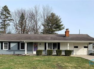 28520 McCarty Dr, Perrysburg, OH 43551