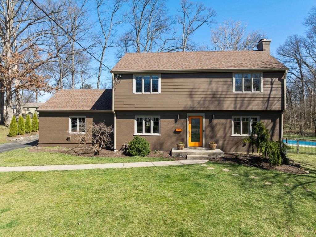 Real estate listing image