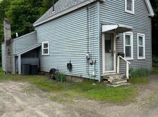 27 S Main St, Mechanic Falls, ME 04256