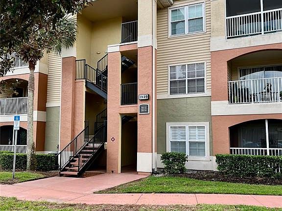 5th image of 1939 SUMMER CLUB APT DRIVE #315