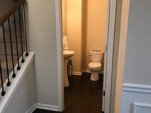 930 Township Cir — Photo 16