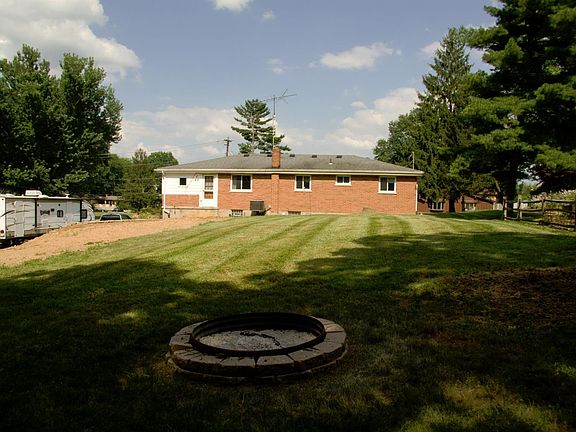 4th image of 9315 Winding Ln