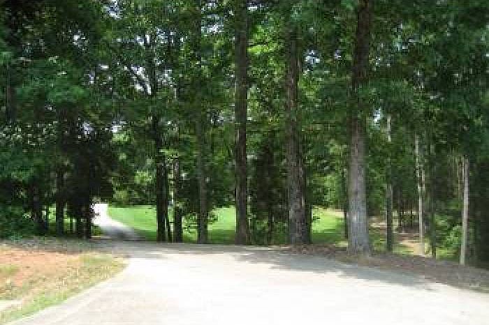 DRIVEWAY LEADING TO HOME