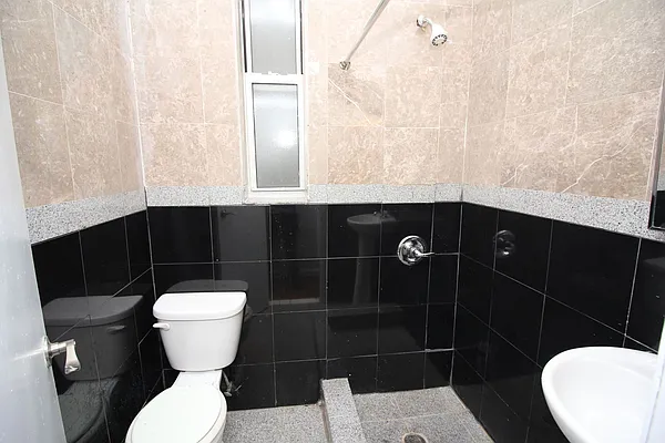 Rented by Nooklyn NYC LLC | media 21