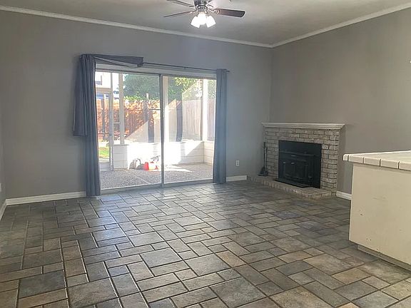 4th image of 2901 Chestnut Hill Dr