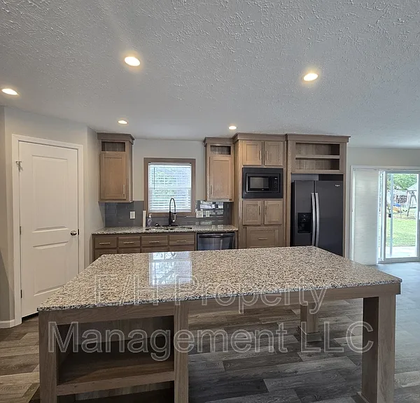501 S Edwards Ave #1 — Photo 11