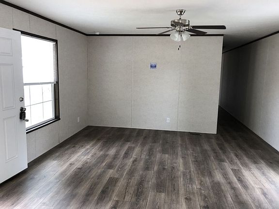 4th image of 399 Sunburst Cir