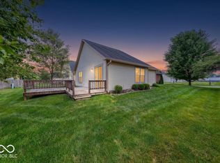 2047 Heritage Commons Ln, Indianapolis, IN 46219