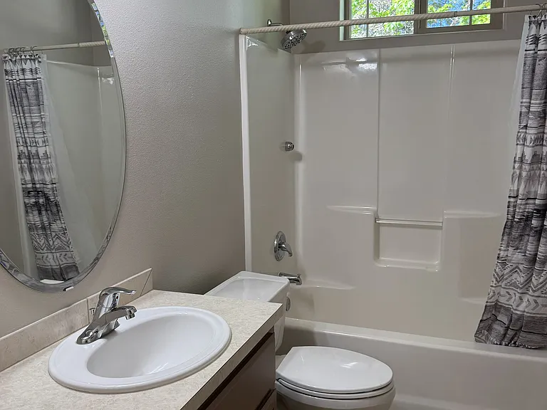2350 NE Mary Rose Pl #2 — Photo 41