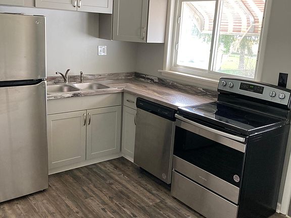 5th image of 4267 Viola Ave