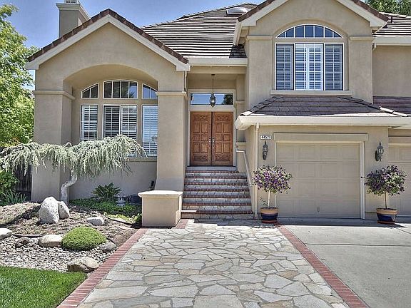 4th image of 44521 Chantecler Ct