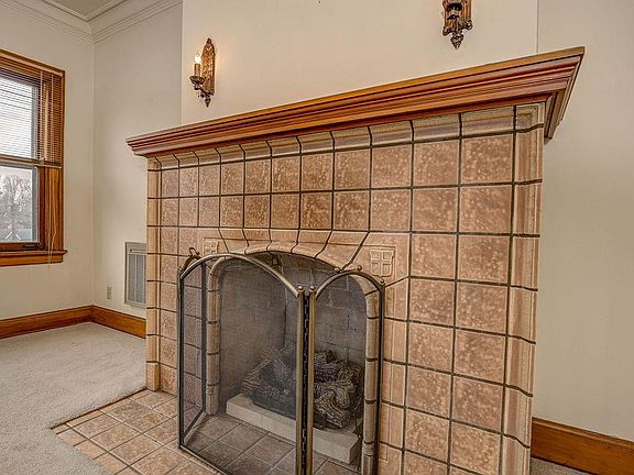 2nd image of 590 Ludlow Ave APT 6