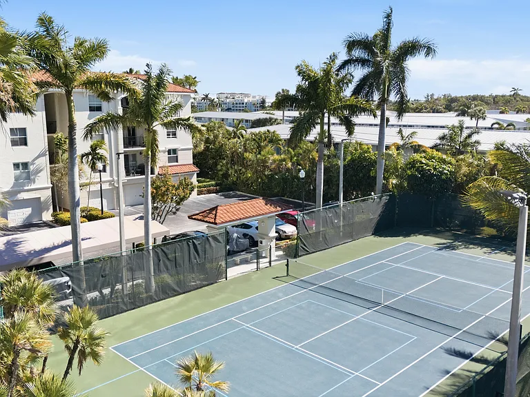 3221 Tuscany Way #3221 — Photo 46