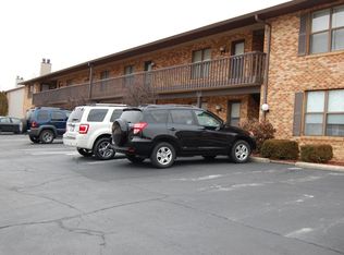 206 Shoreline Dr #1, O'Fallon, IL 62269