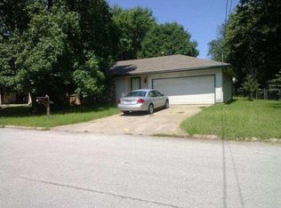 713 W Downing St, Springfield, MO 65807
