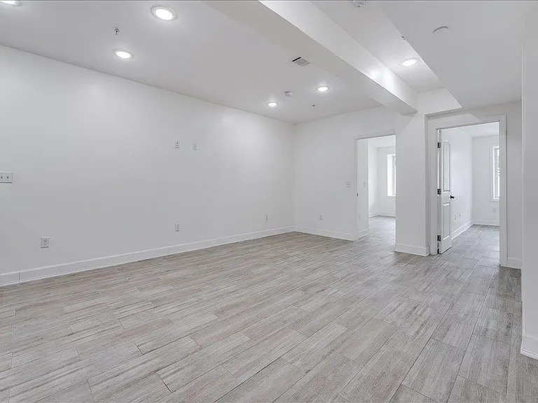 260 Palisade Ave #1 — Photo 17
