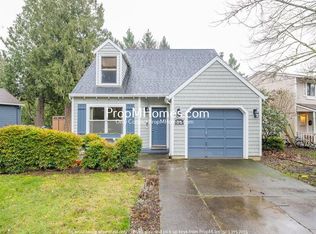 7500 SW Elmwood St, Portland, OR 97223
