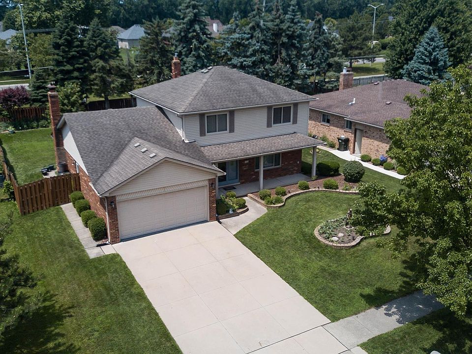 1st image of 40429 Firesteel Dr