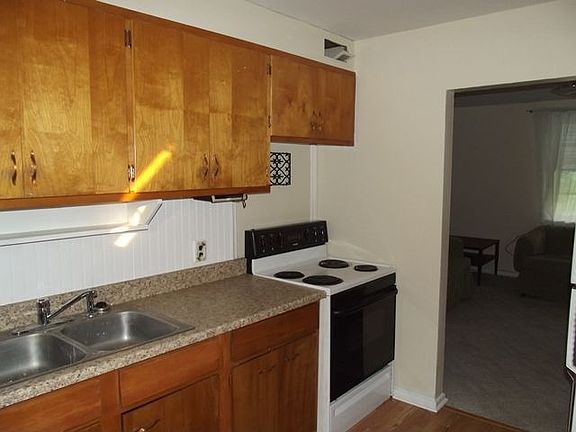 5th image of 344 Kenna Dr