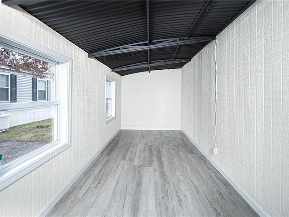 4th image of 4 Lane #3