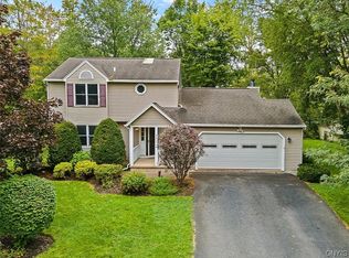 8617 Lydia Ln, Cicero, NY 13039