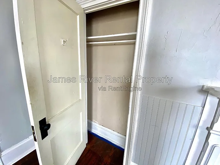 1003 Floyd St #3 — Photo 10
