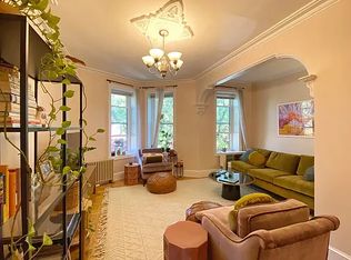 484 10th St #2, Brooklyn, NY 11215