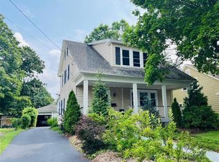 22 Green Hill St, Manchester, CT 06040
