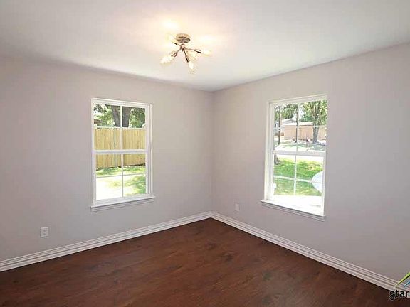 5th image of 117 Brentwood Dr
