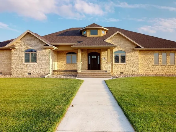 2105 Patriot Dr, Lexington, NE 68850