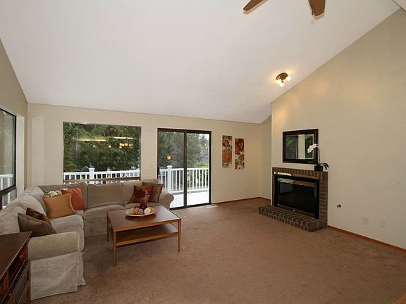 5th image of 22822 NE 23rd St
